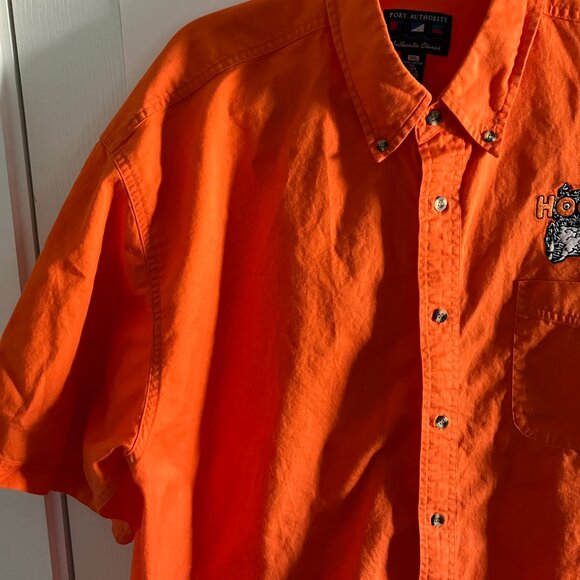 Port Authority Hooters Orange Short Sleeve Button-Up Shirt Men’s Size 3XL. - Picture 2 of 14